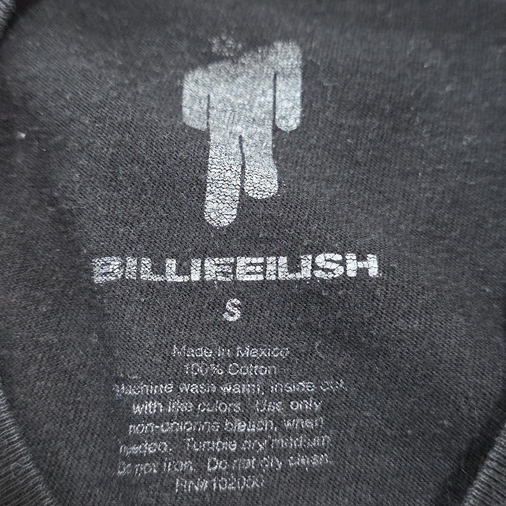 Billie Eilish Anime Flames Graphic TShirt Size S - Picture 10 of 11